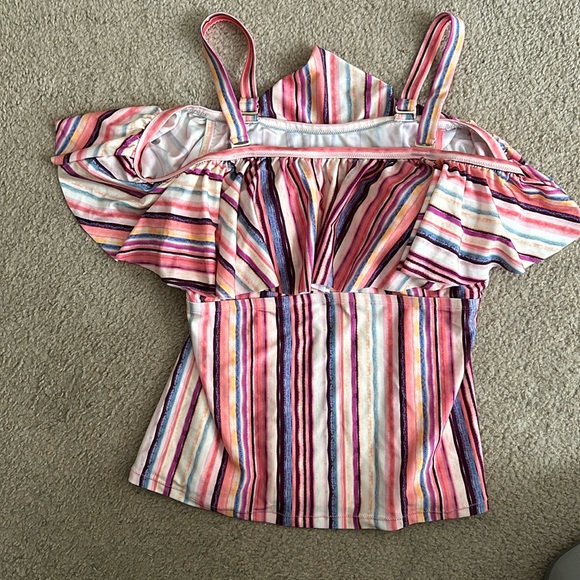 Colorful swim top - Picture 2 of 10